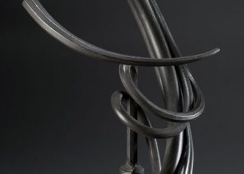 <a href="http://bighornforge.com/plant-stand-a-recent-journey-in-metal/"target="blank">Plant Stand</a> detail