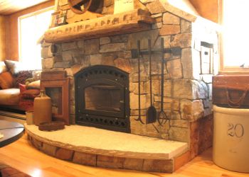 <a href="http://bighornforge.com/recent-work-simple-arts-crafts-railing-and-firetool-set/"target="blank">Arts & Crafts Fire Tool Set<a/>