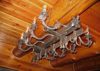 <a href="http://bighornforge.com/kitchen-chandelier/" target="_blank">Kitchen Chandelier</a>