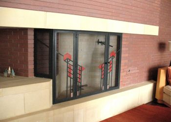 <a href="http://bighornforge.com/fireplace-tool-retrospective/"target="blank">Art Deco Fire Screen<a/>